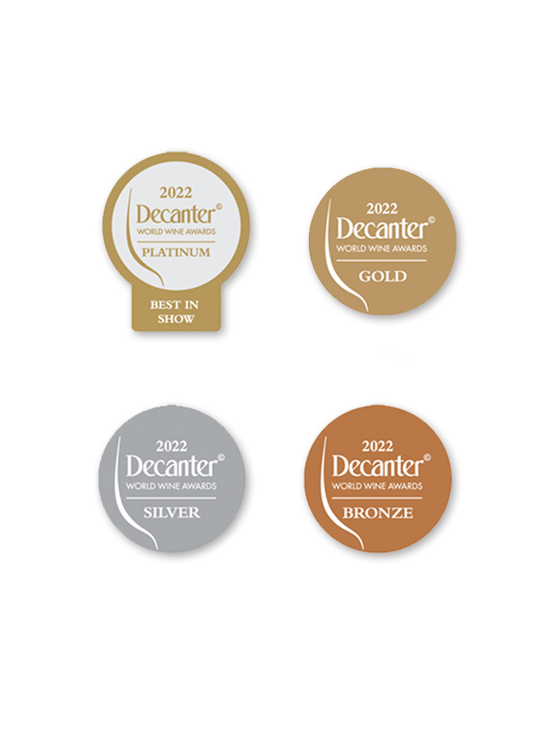 师爵品丽珠在醇鉴世界葡萄酒大赛DWWA荣获赛事最优奖（Best in Show）